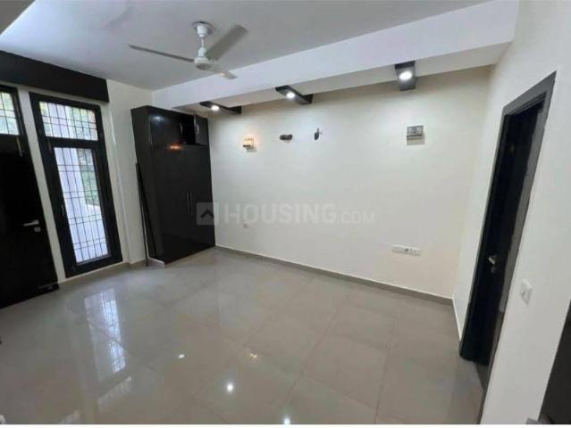Flat for rent in South Delhi, Deri
