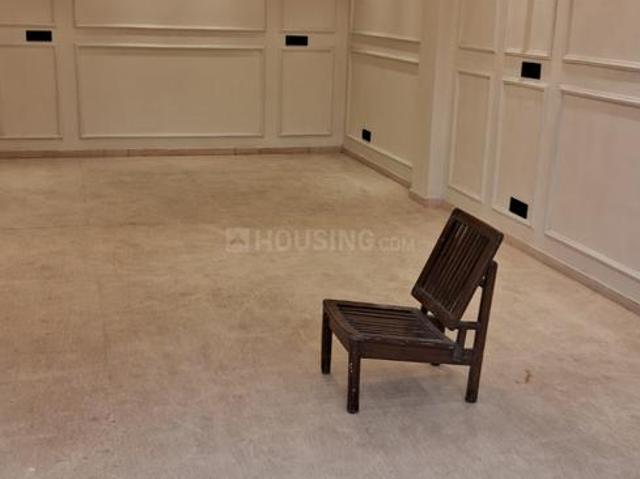 Flat for rent in South Delhi, Deri