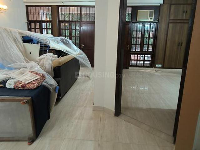 Flat for rent in South Delhi, Deri