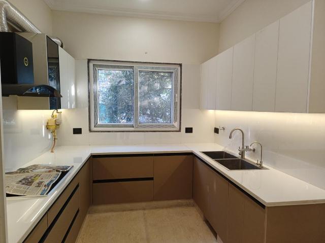 Flat for sale in South Delhi, Deri