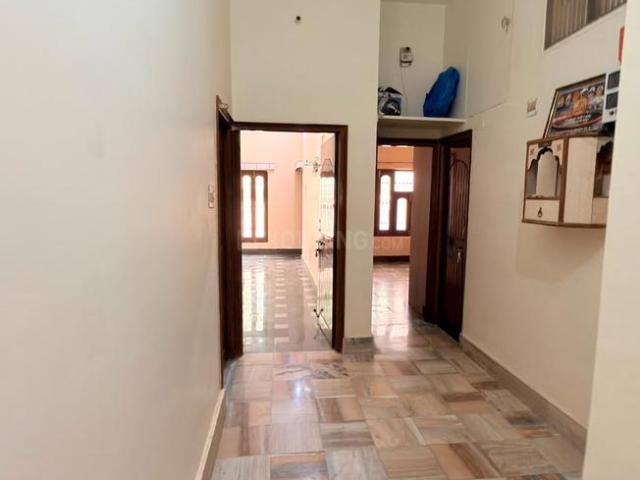 Flat for rent in Banaras Ghats, Varanasi