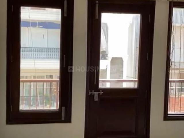 Flat for rent in Deri