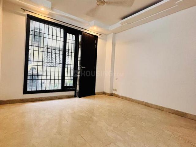 Flat for rent in Deri