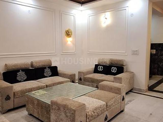 Flat for rent in West Delhi, Deri