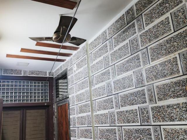 Flat for sale in Central Delhi, Deri