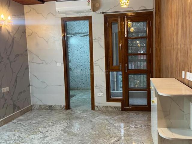 Flat for rent in Deri