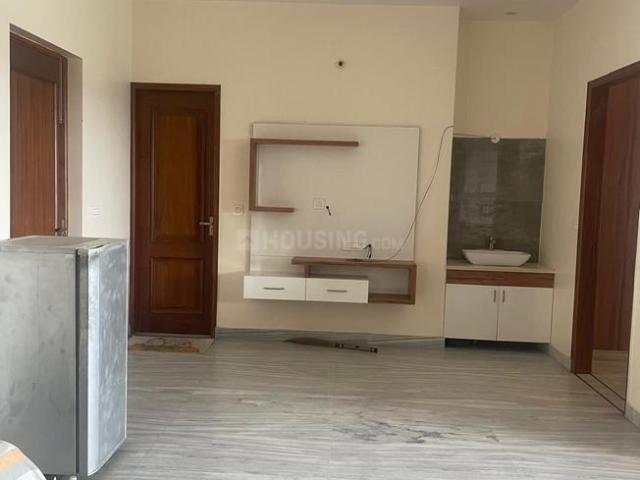 Flat for rent in Hariana