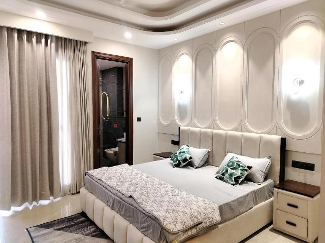 Flat for rent in Sushant Lok I, Gurugram