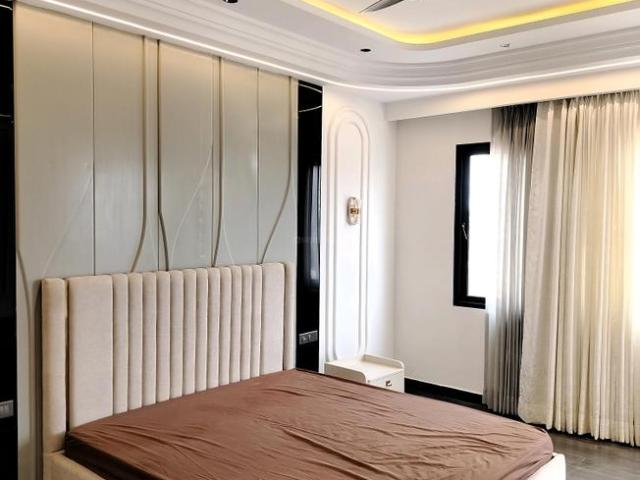 Flat for rent in Sushant Lok I, Gurugram