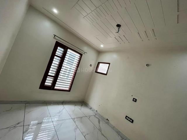 Flat for rent in Hariana