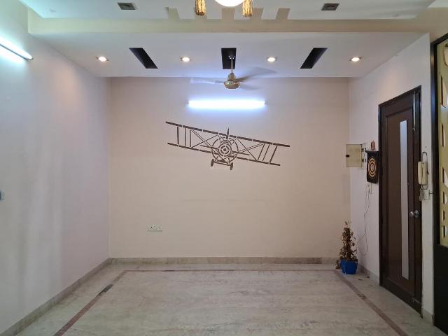 Flat for rent in West Delhi, Deri