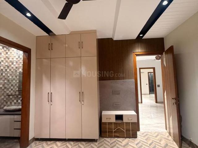 Flat for rent in West Delhi, Deri