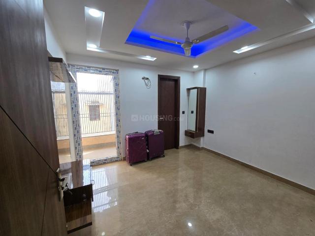 Flat for sale in West Delhi, Deri