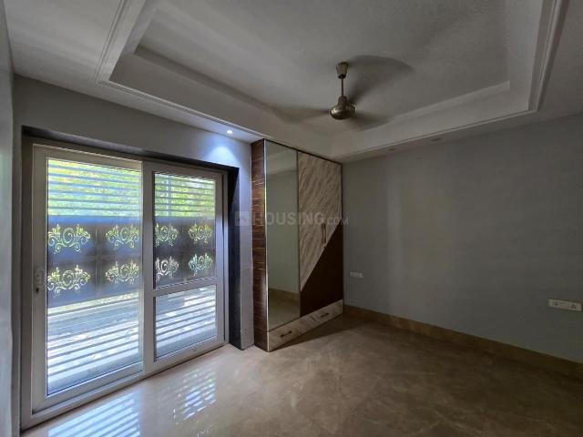 Flat for sale in West Delhi, Deri