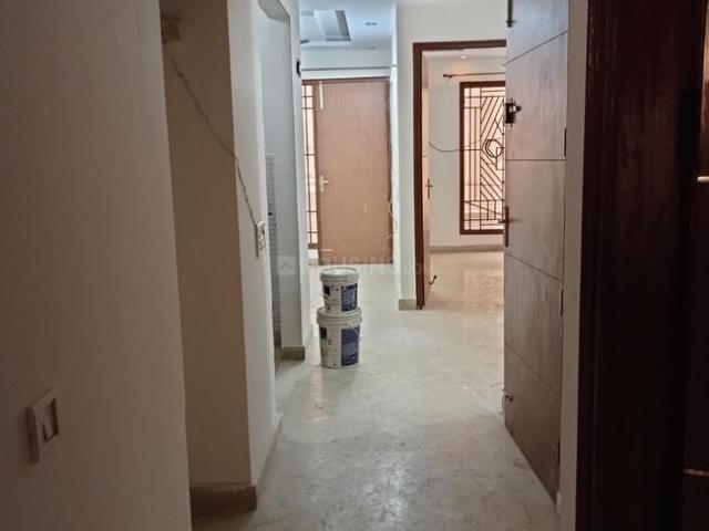 Flat for sale in West Delhi, Deri