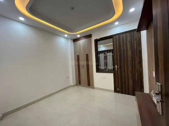 Flat for sale in West Delhi, Deri