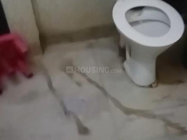 Flat for sale in North West Delhi, Deri