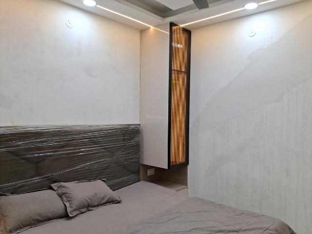 Flat for rent in West Delhi, Deri