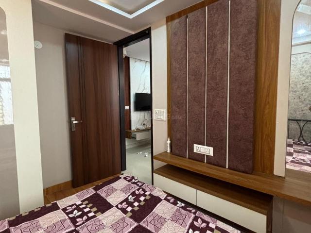Flat for rent in West Delhi, Deri