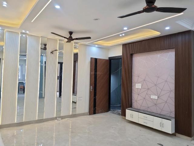 Flat for sale in West Delhi, Deri