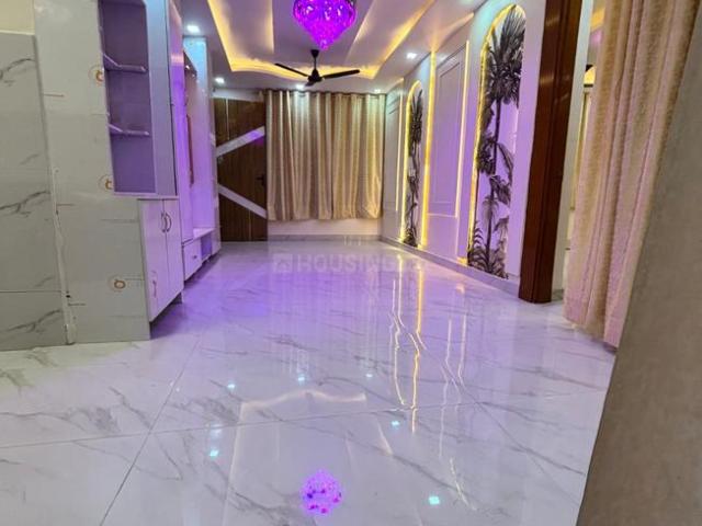 Flat for sale in West Delhi, Deri