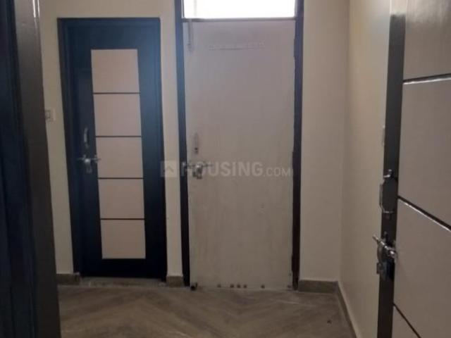 Flat for sale in West Delhi, Deri