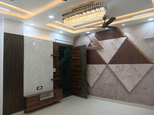 Flat for sale in West Delhi, Deri