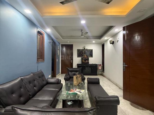 Flat for rent in Deri