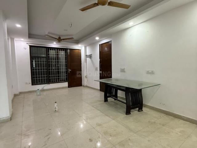 Flat for rent in Deri