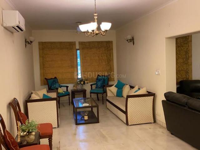 Flat for rent in Deri