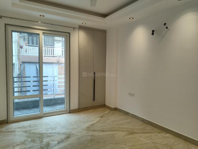 Flat for rent in Deri