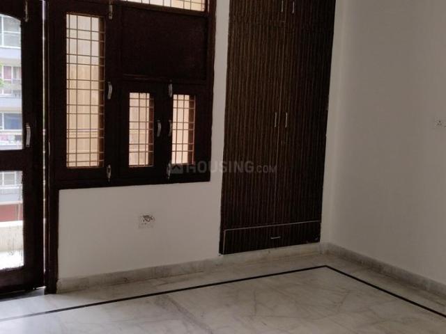 Flat for rent in Deri