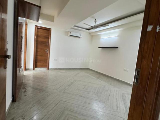 Flat for rent in Deri