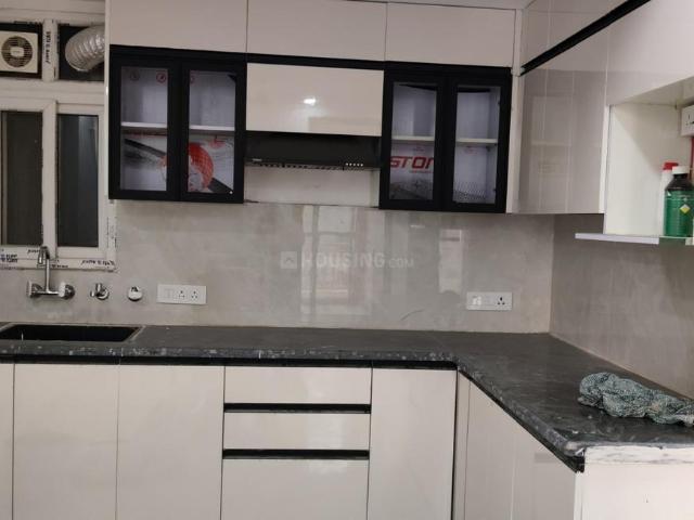 Flat for rent in Deri