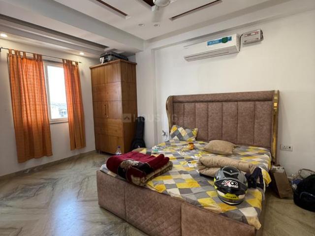 Flat for rent in Deri