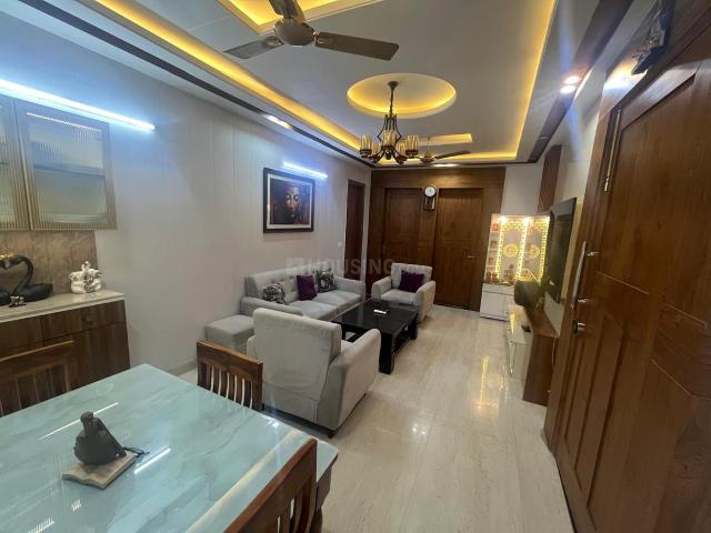 Flat for rent in Deri