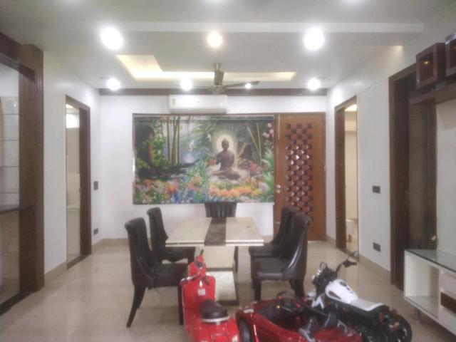 Flat for rent in South Delhi, Deri