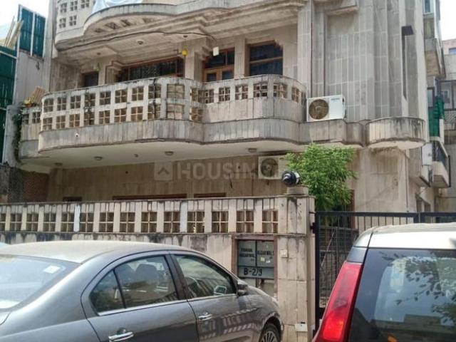Flat for rent in Deri