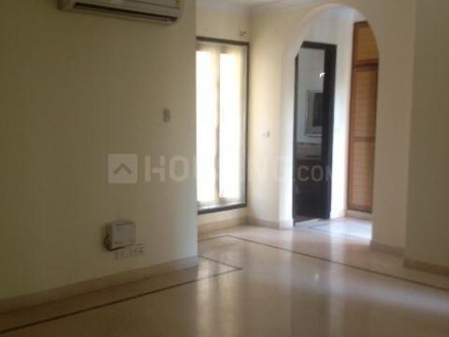 Flat for rent in Deri