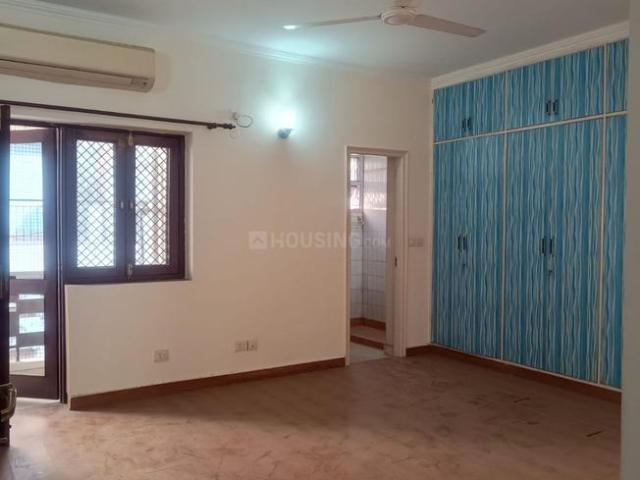 Flat for rent in Deri
