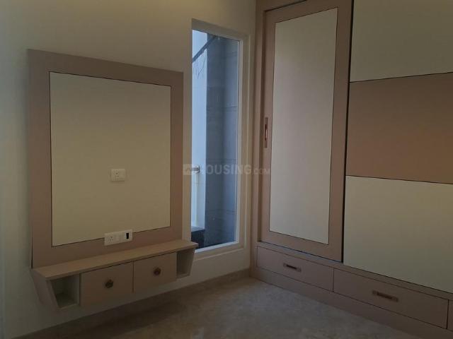 Flat for rent in West Delhi, Deri