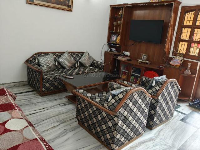 Flat for rent in West Delhi, Deri