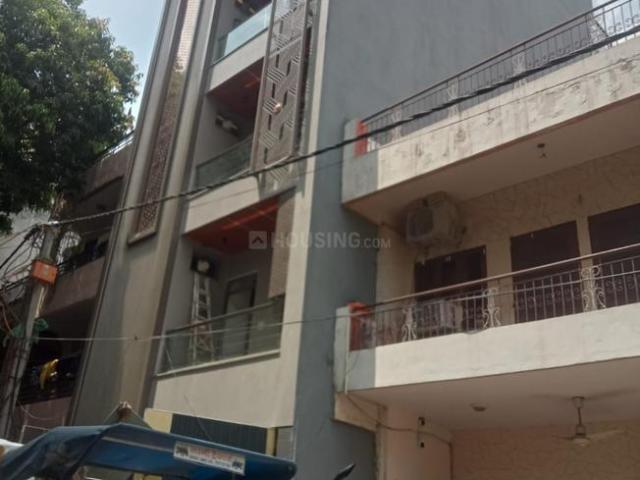 Flat for rent in West Delhi, Deri