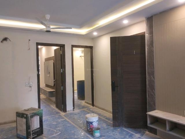 Flat for sale in West Delhi, Deri