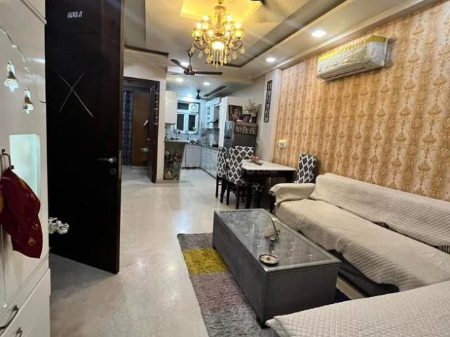 Flat for sale in West Delhi, Deri