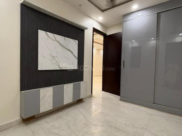 Flat for sale in West Delhi, Deri