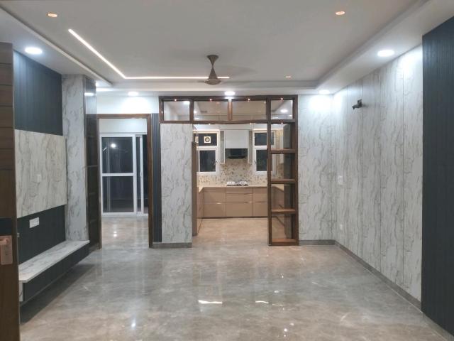 Flat for sale in West Delhi, Deri