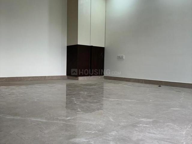 Flat for rent in Deri