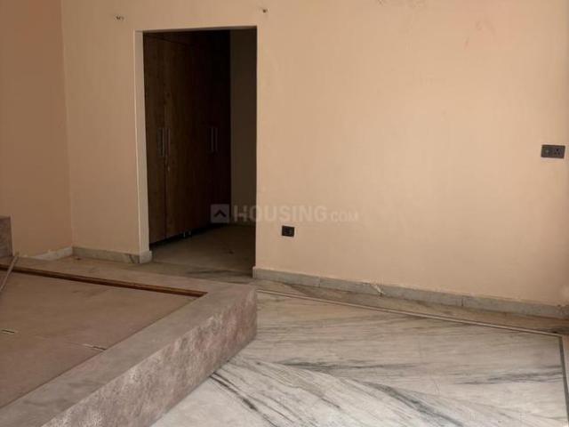 Flat for rent in Vrindavan, Usar Barauli