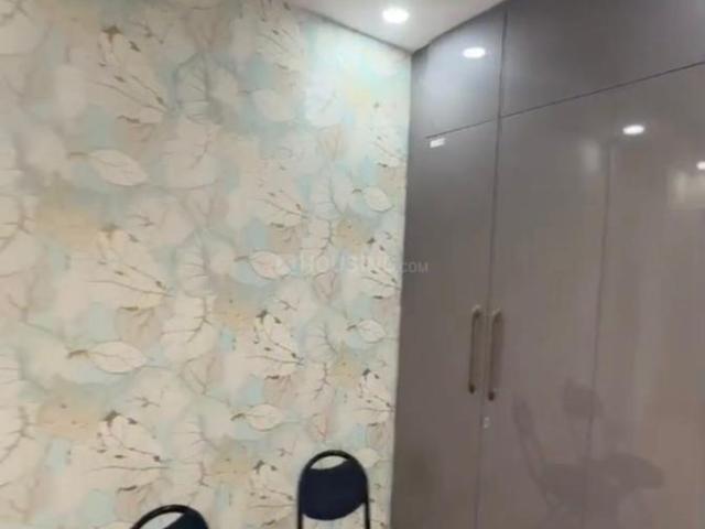 Flat for sale in North East Delhi, Deri
